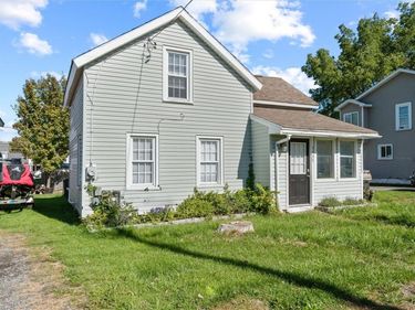 5435 Baldwin Street, Brewerton, NY 13029