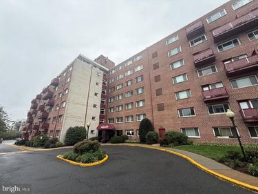 1830 COLUMBIA PIKE , Unit 216, ARLINGTON, VA 22204