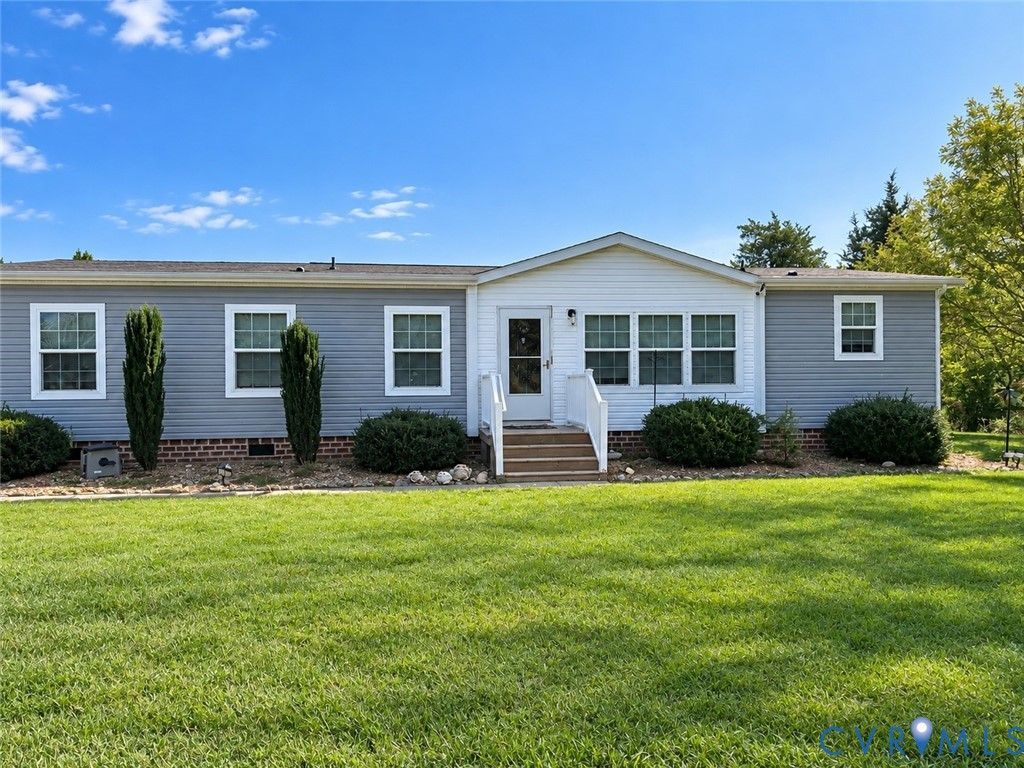 1385 Waltons Store Road, Louisa, VA 23093 Main Photo