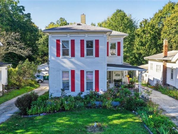 429 W Main Street , Geneva, OH 44041