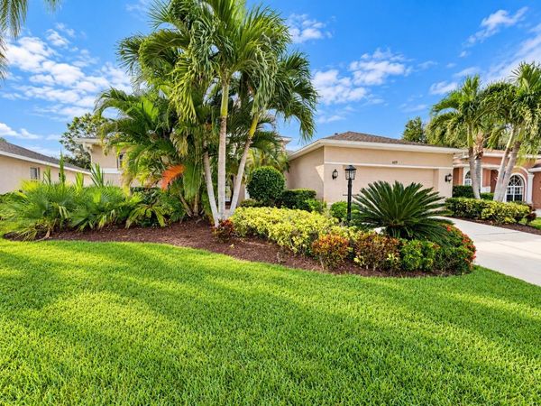 11109 STAR RUSH PLACE , LAKEWOOD RANCH, FL 34202