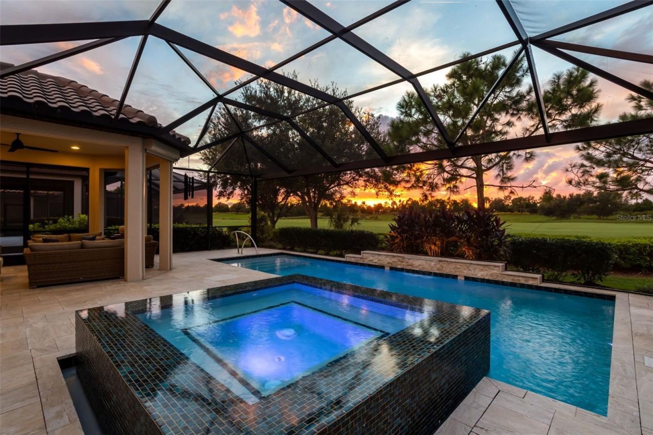 12807 Sorrento Way, Bradenton, FL 34211 Photo