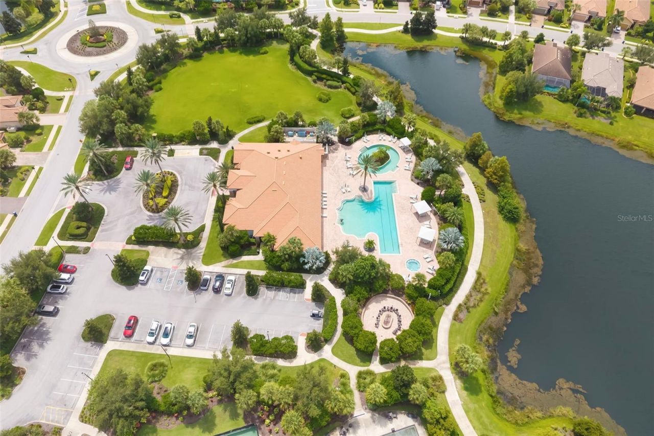 12807 Sorrento Way, Bradenton, FL 34211 Photo
