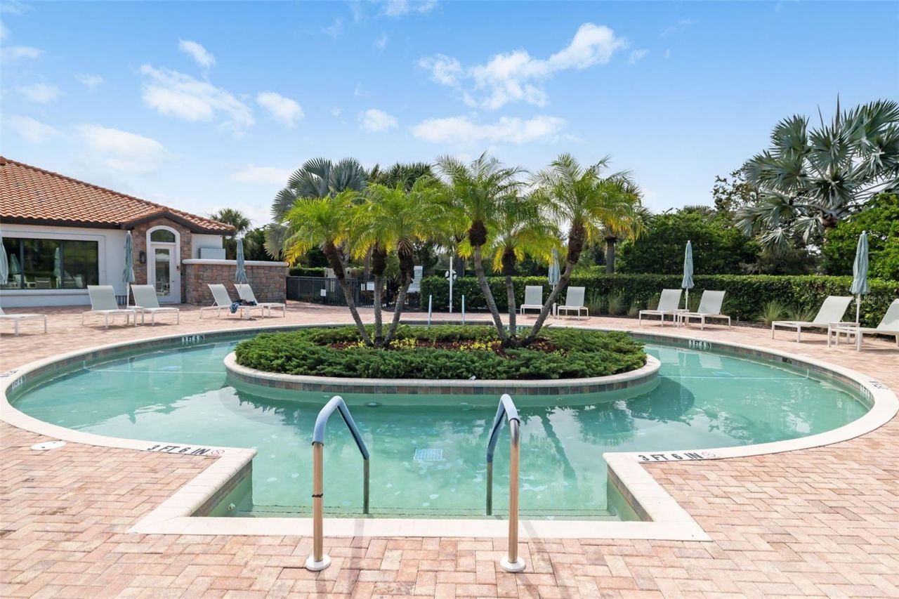 12807 Sorrento Way, Bradenton, FL 34211 Photo