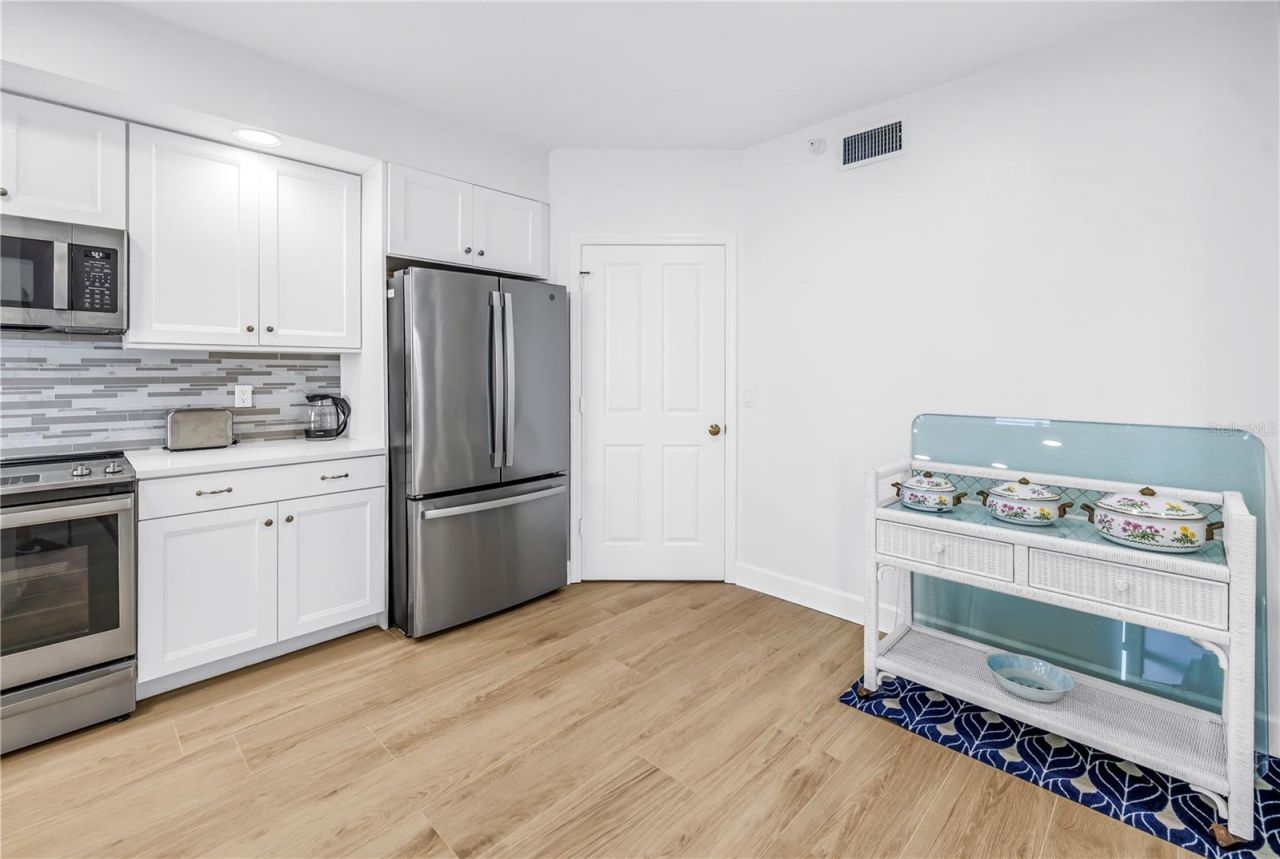 4981 Bacopa Lane S, Unit 602, Saint Petersburg, FL 33715 Photo