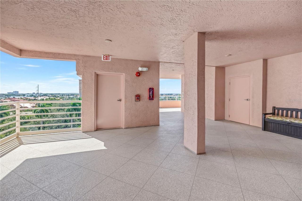 4981 Bacopa Lane S, Unit 602, Saint Petersburg, FL 33715 Photo