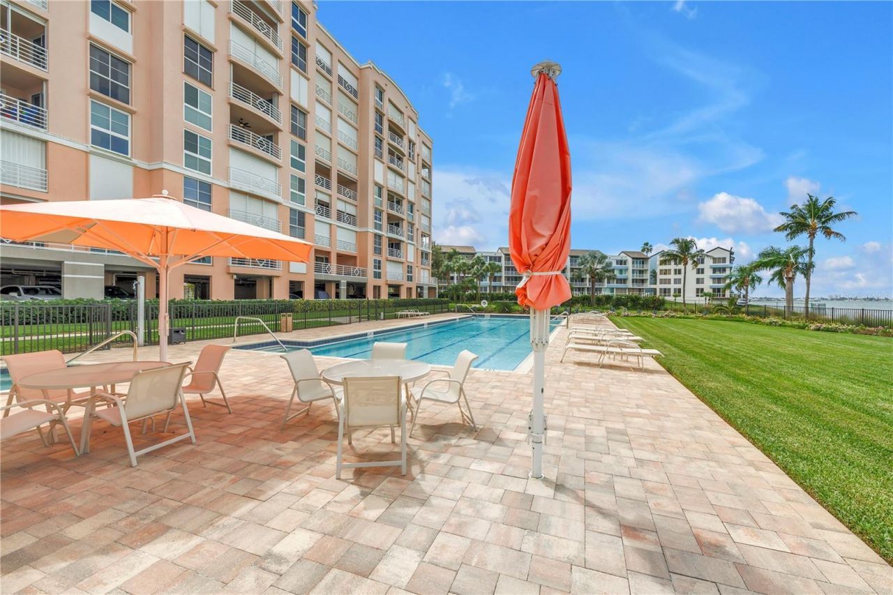 4981 Bacopa Lane S, Unit 602, Saint Petersburg, FL 33715 Photo