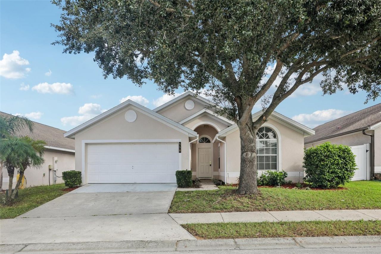 558 Brayton Lane, Davenport, FL 33897 Main Photo
