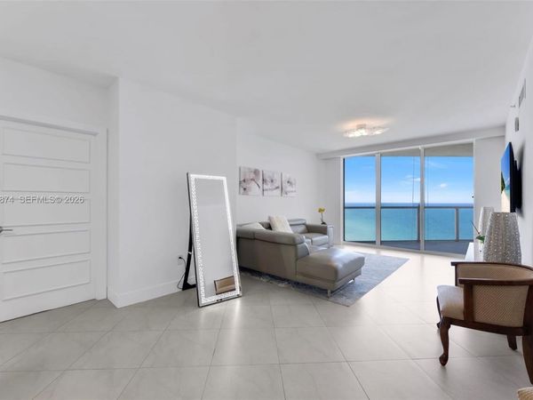 16699 Collins Ave , Unit 2904, Sunny Isles Beach, FL 33160