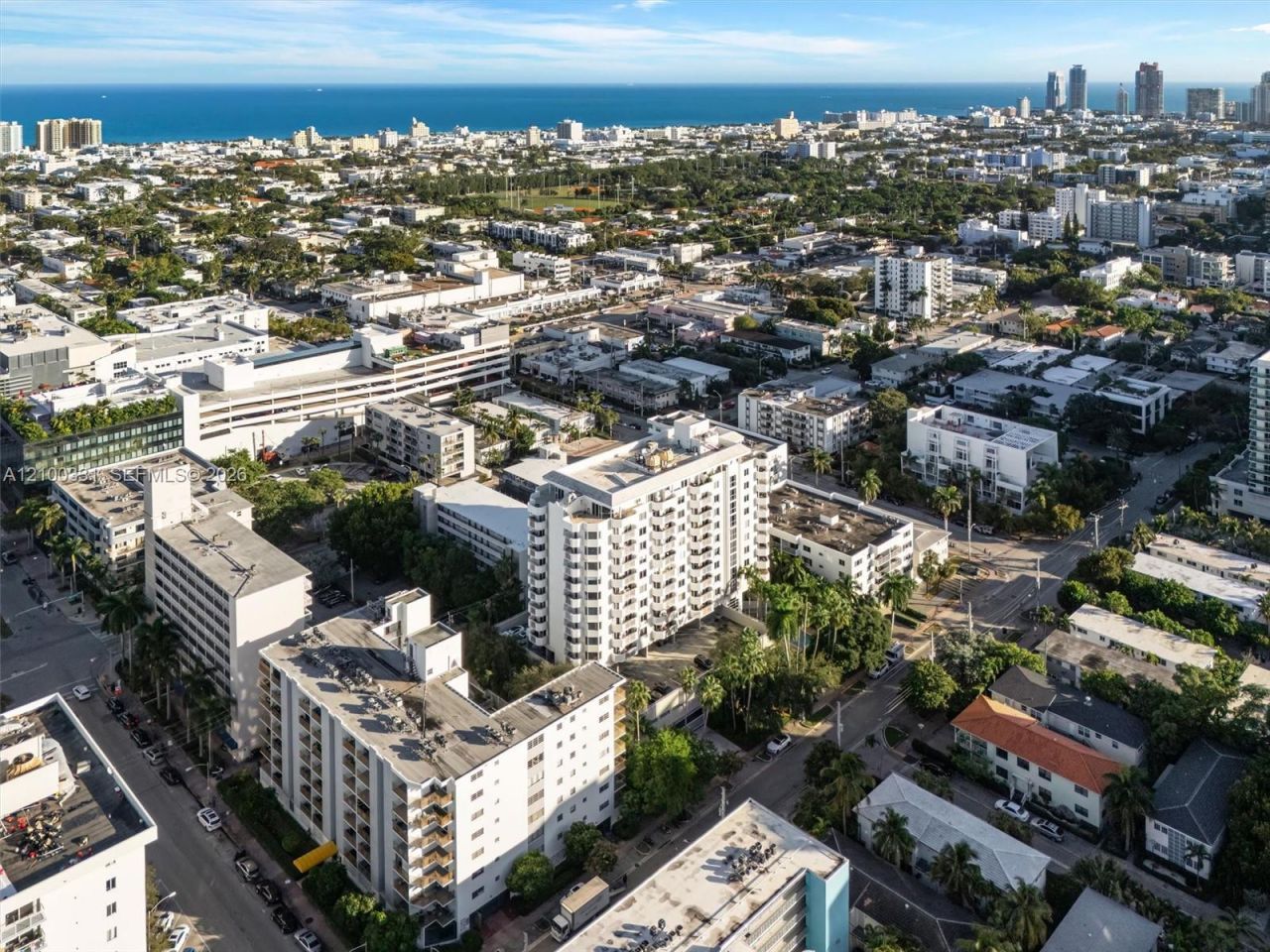 1621 Bay Rd, Unit 901, Miami Beach, FL 33139 Photo