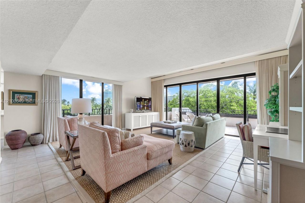 151 Crandon Blvd , Unit 310, Key Biscayne, FL 33149 Photo