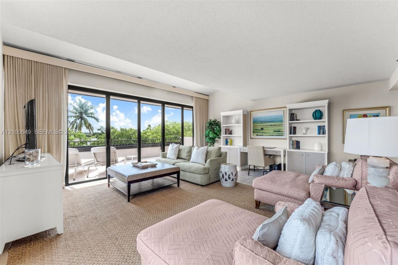151 Crandon Blvd , Unit 310, Key Biscayne, FL 33149 Photo