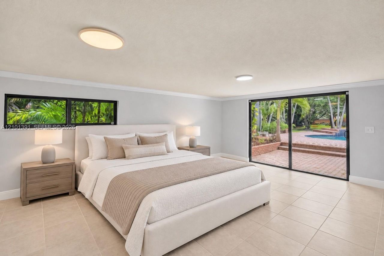 10010 NW 135th St, Hialeah Gardens, FL 33018 Photo