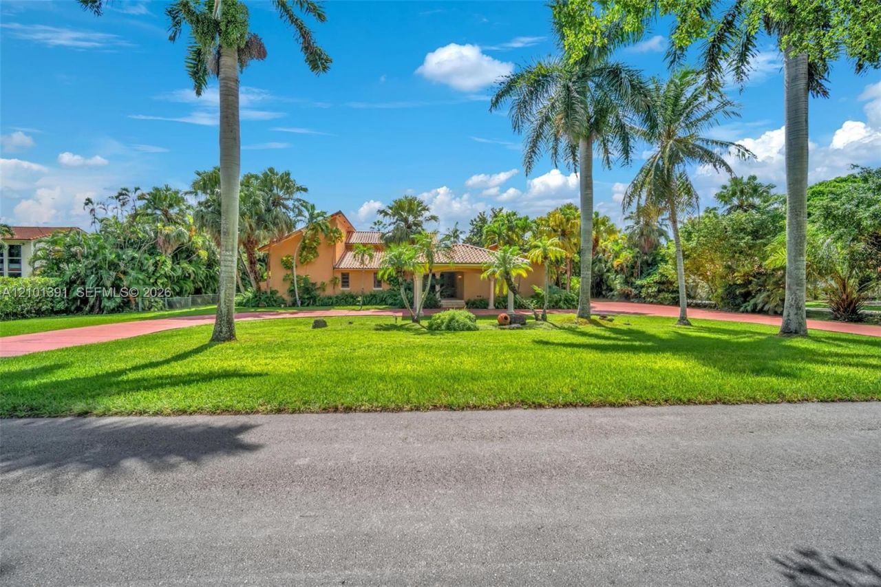 10010 NW 135th St, Hialeah Gardens, FL 33018 Photo
