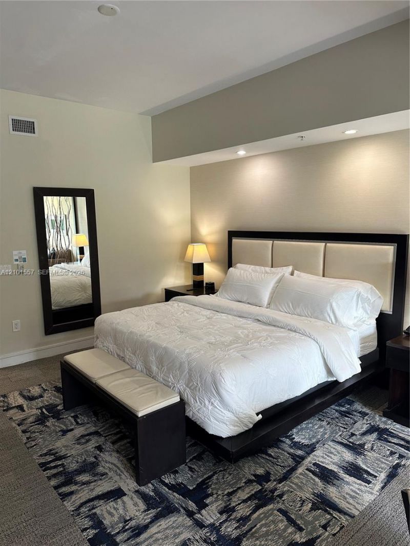 5300 NW 87th Ave , Unit 1007, Doral, FL 33178 Photo