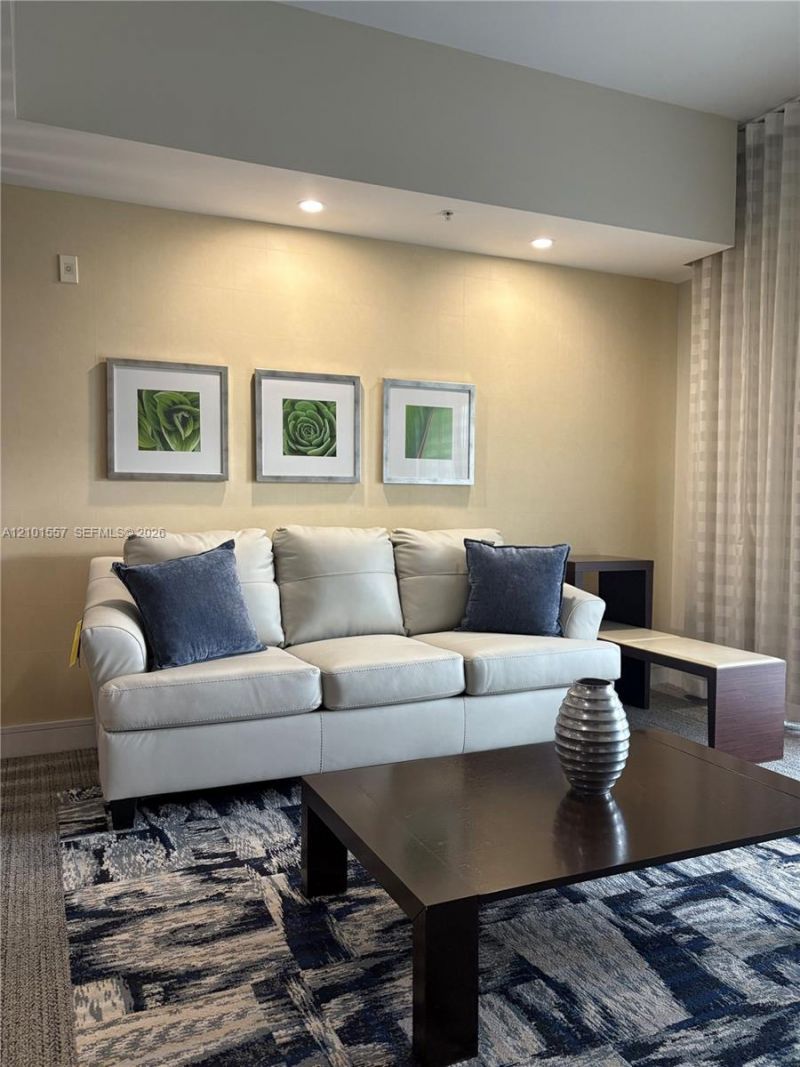 5300 NW 87th Ave , Unit 1007, Doral, FL 33178 Photo