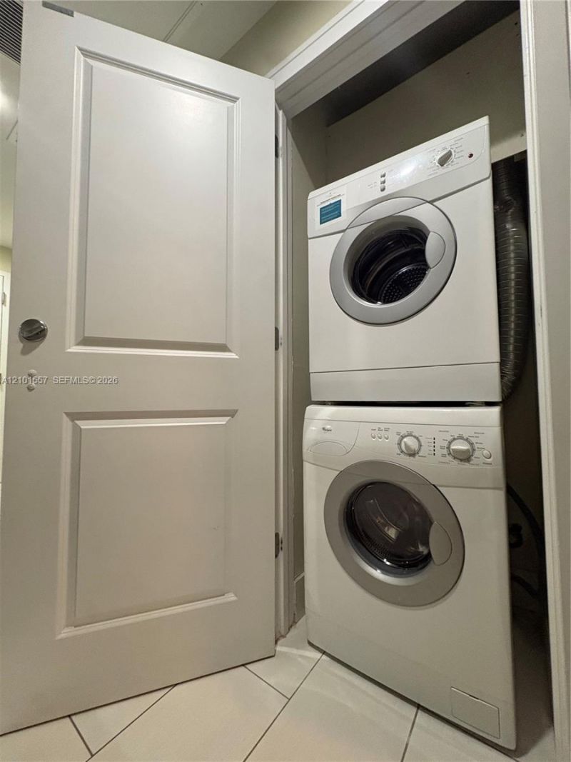 5300 NW 87th Ave , Unit 1007, Doral, FL 33178 Photo