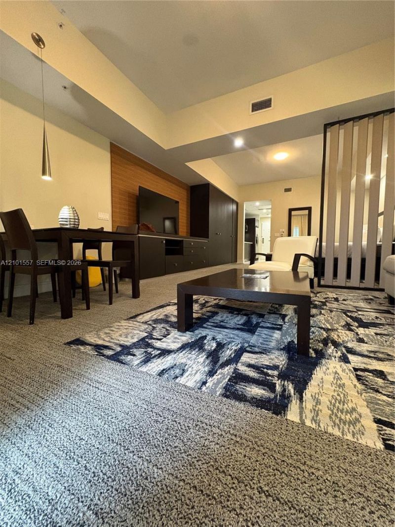 5300 NW 87th Ave , Unit 1007, Doral, FL 33178 Photo