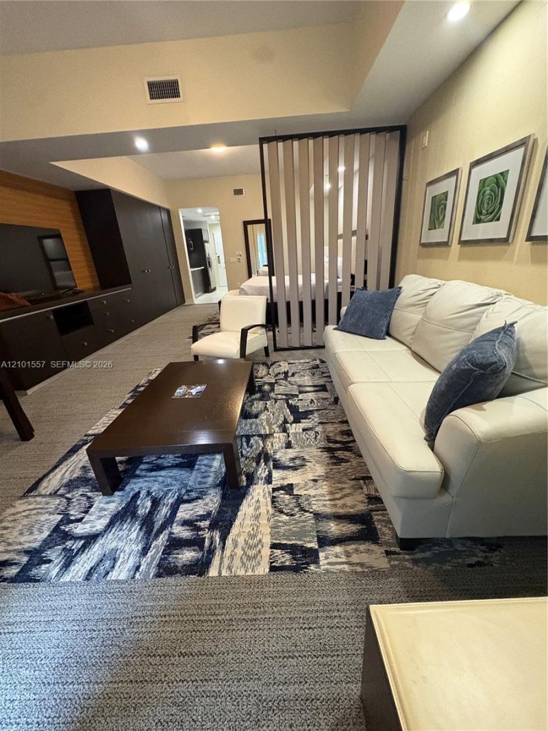 5300 NW 87th Ave , Unit 1007, Doral, FL 33178 Photo