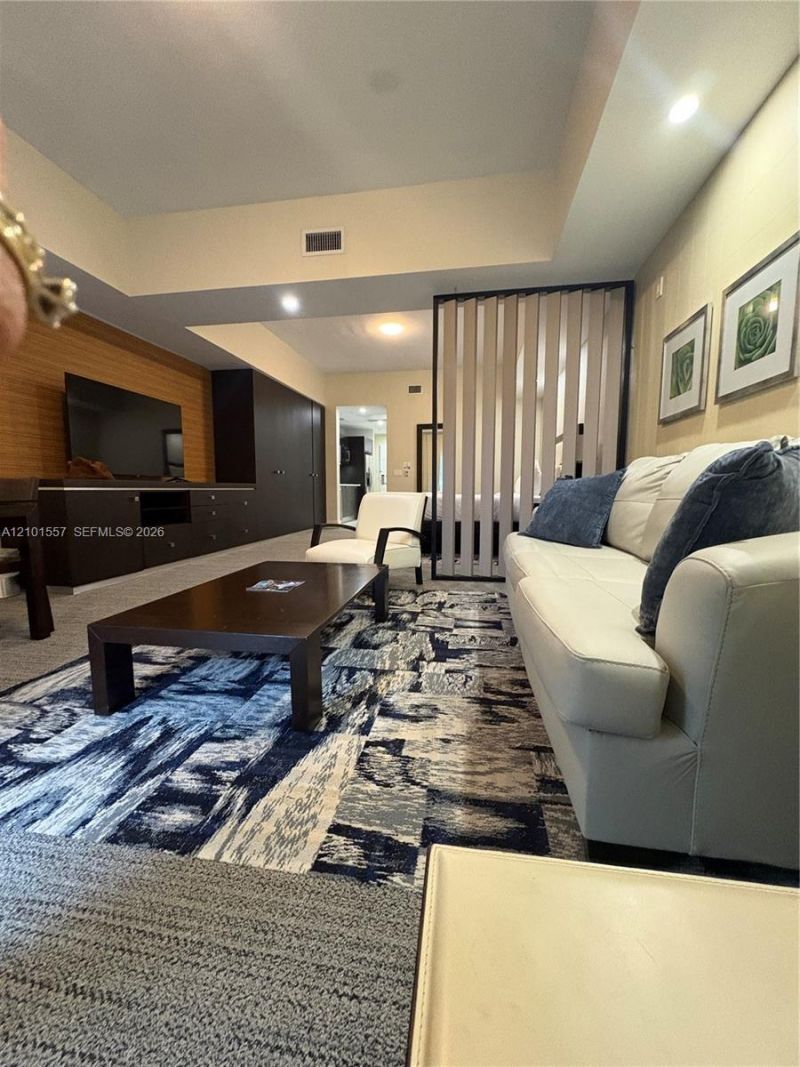 5300 NW 87th Ave , Unit 1007, Doral, FL 33178 Photo