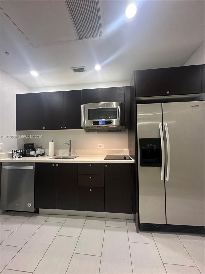 5300 NW 87th Ave , Unit 1007, Doral, FL 33178 Photo