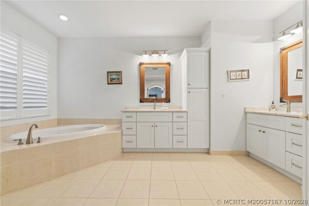 2483 SW Bridgeview Terrace , Palm City, FL 34990 Photo