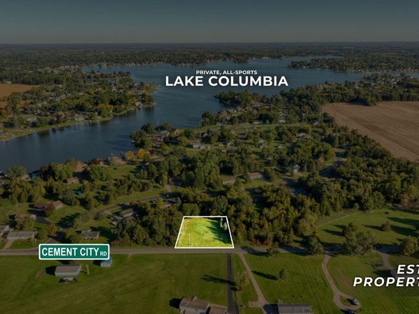 15912 Cement City Road, Brooklyn, MI 49230