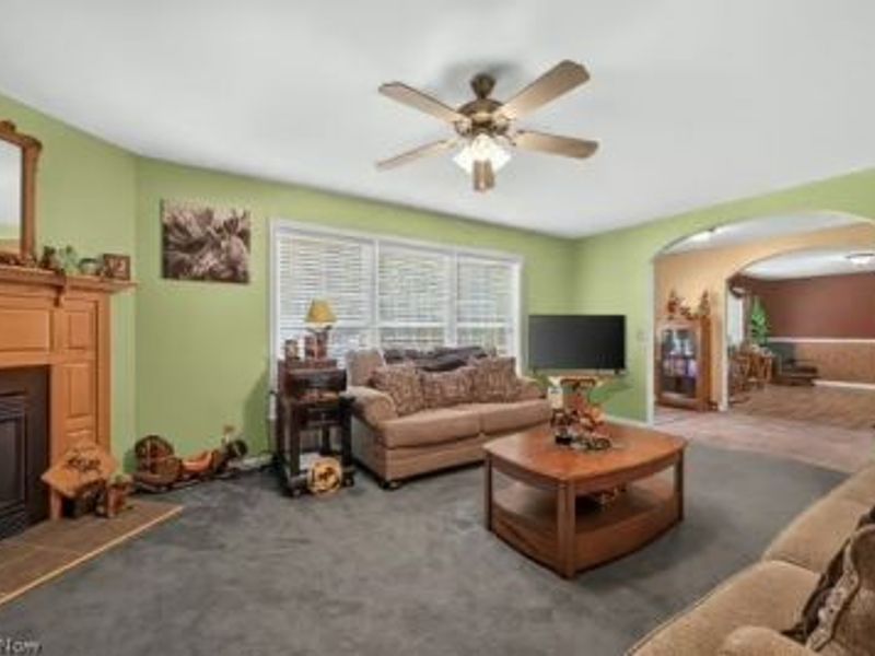 2153 S Deer Run, Roaming Shores, OH 44084 Photo 12