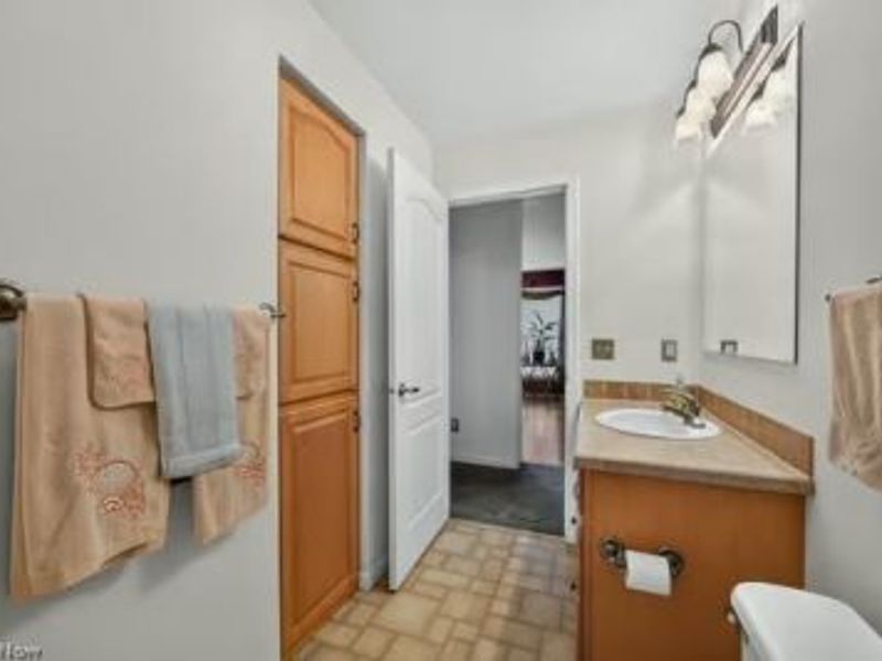 2153 S Deer Run, Roaming Shores, OH 44084 Photo 32
