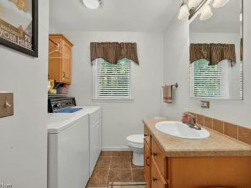 2153 S Deer Run, Roaming Shores, OH 44084 Photo 38