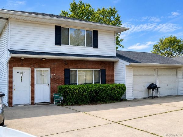 848 Sunrise Highway , West Babylon, NY 11704