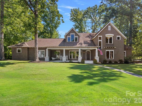 19610 Weavers Circle, Cornelius, NC 28031