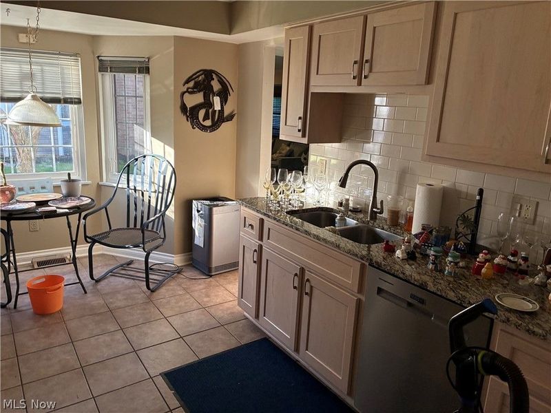 1746 Walnut Lane, Rocky River, OH 44116 Photo 6