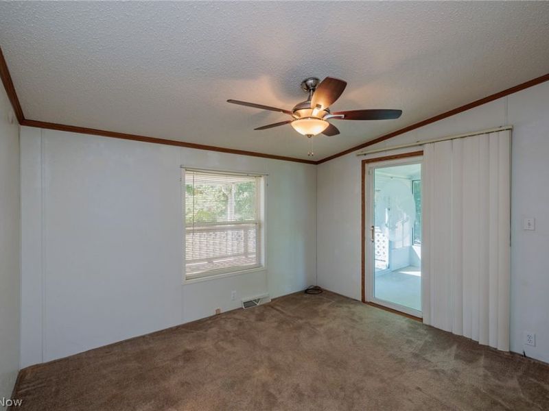 77 Periwinkle Drive, Olmsted Township, OH 44138 Photo 11
