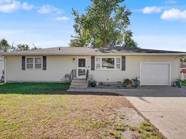 709 NE 7th Street, Independence, IA 50644