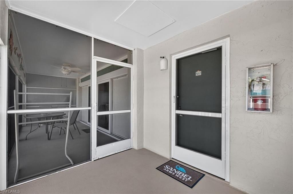 827 E Gulf Dr, Unit M-7, Sanibel, FL 33957 Photo