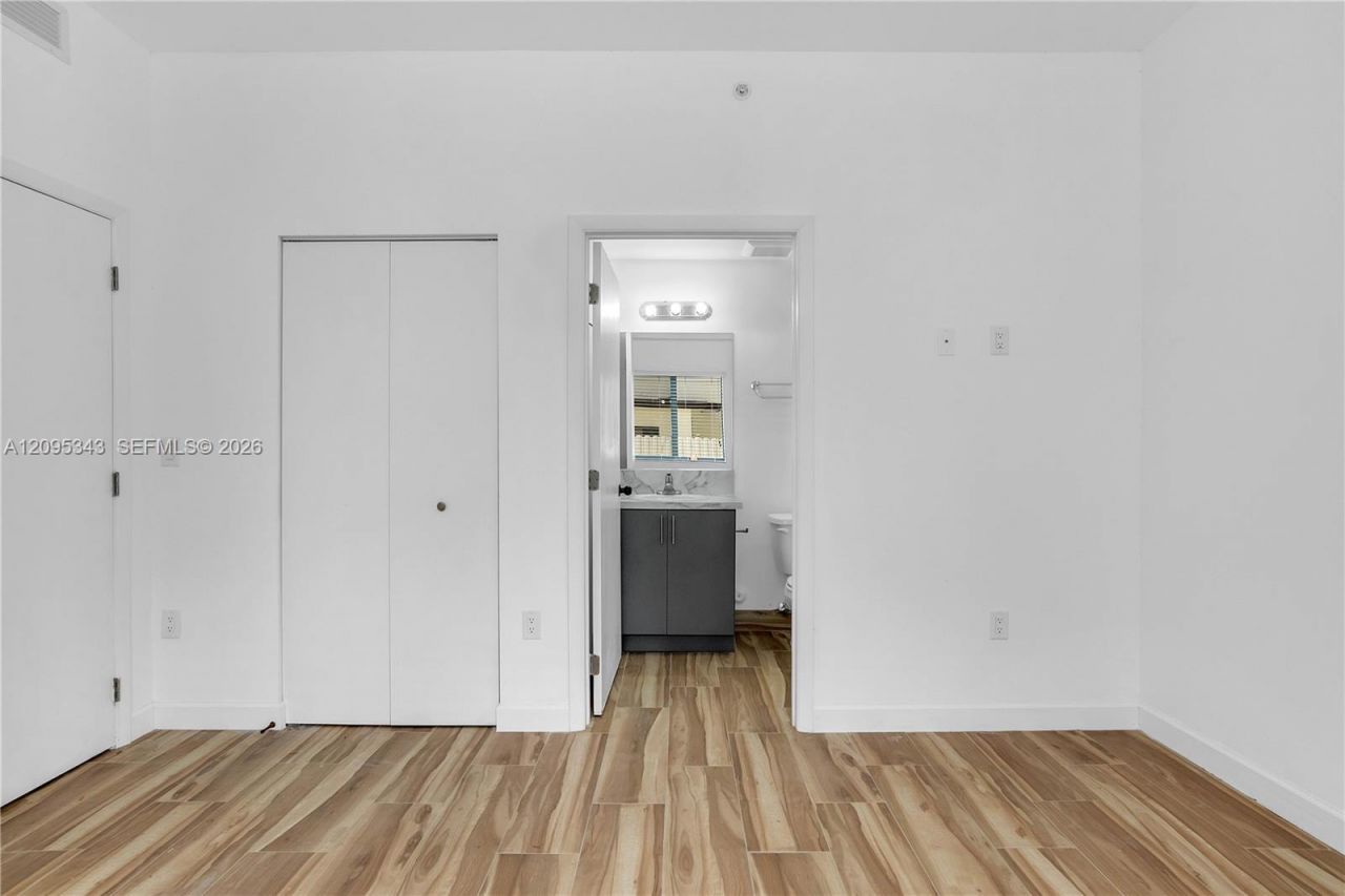 170 E 34th St , Unit 101, Hialeah, FL 33013 Photo