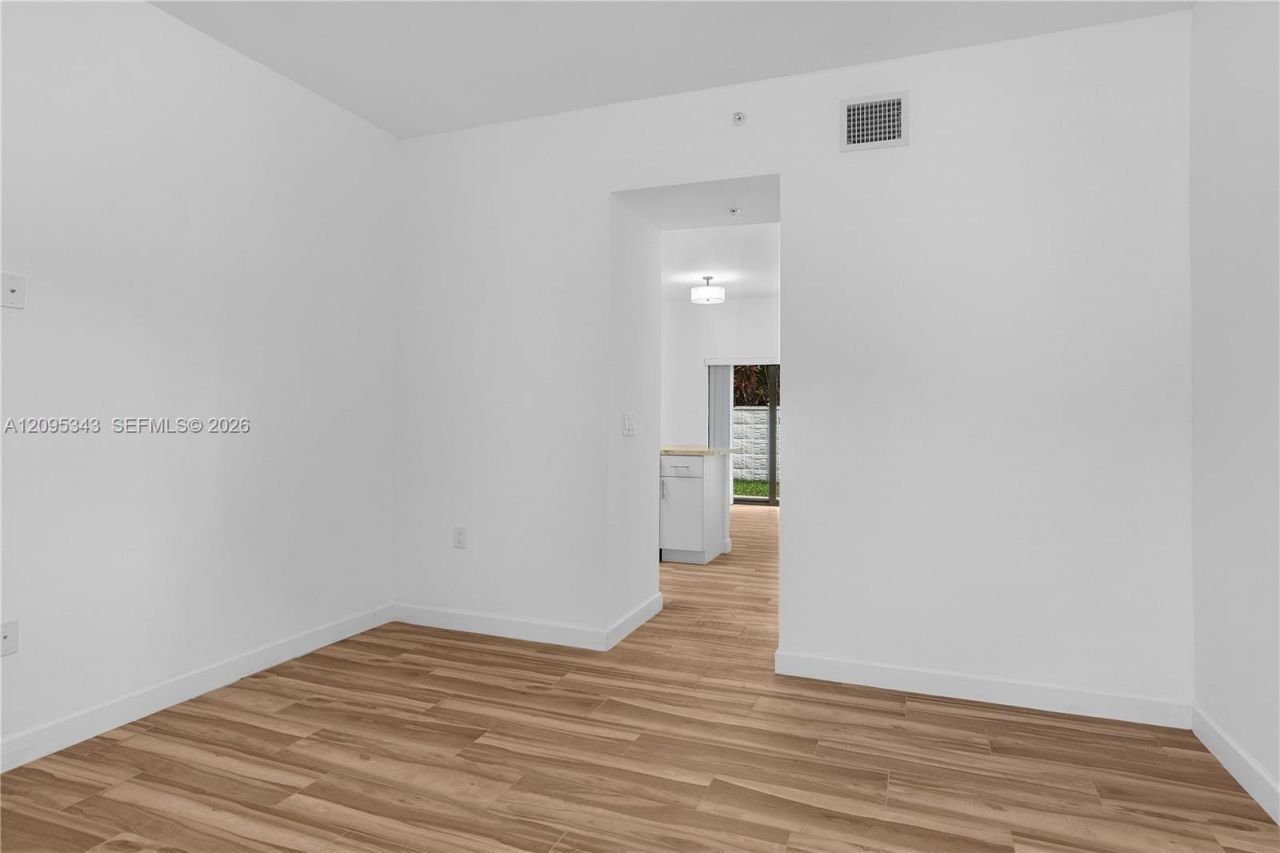 170 E 34th St , Unit 101, Hialeah, FL 33013 Photo