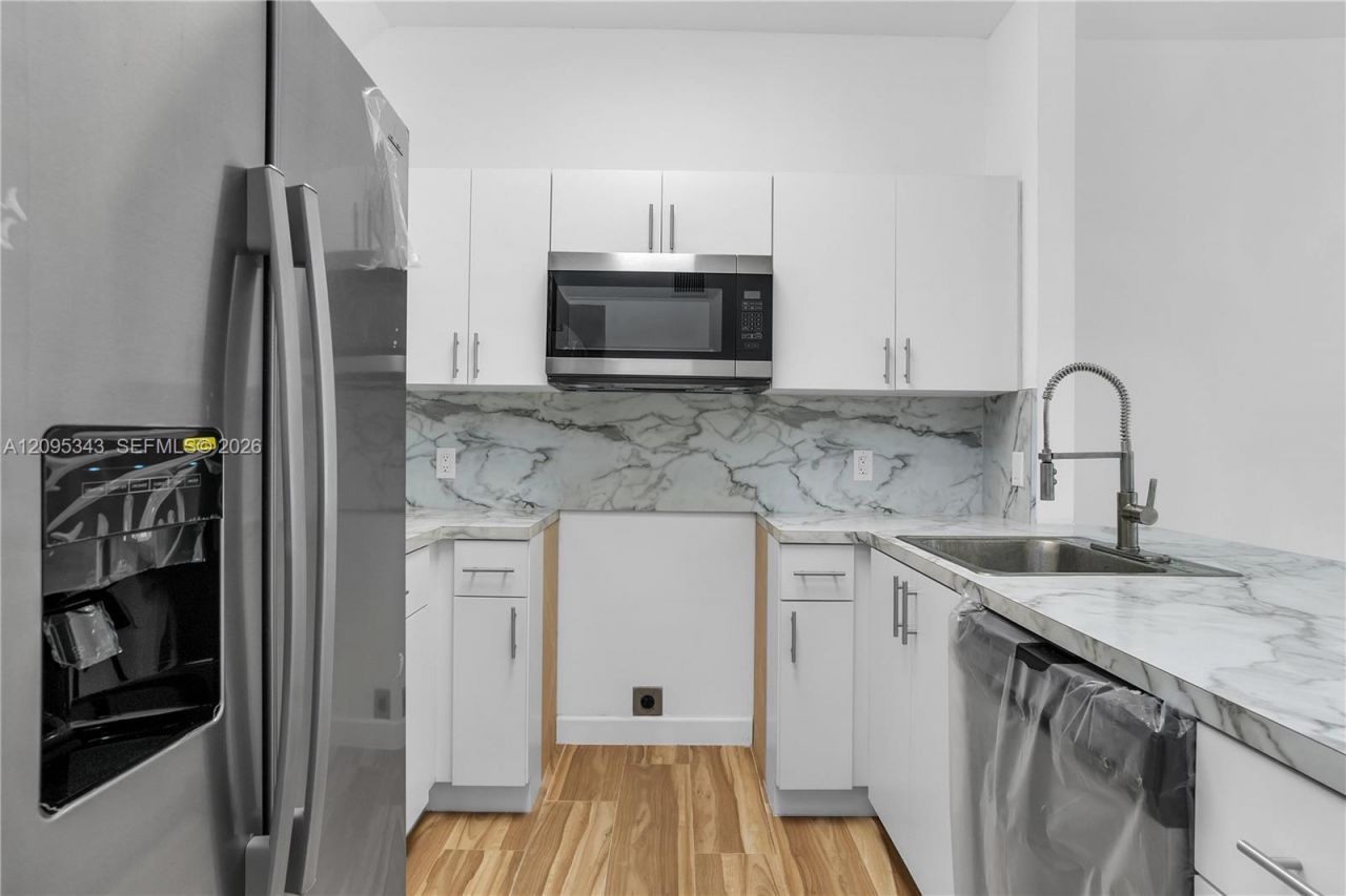 170 E 34th St , Unit 101, Hialeah, FL 33013 Photo