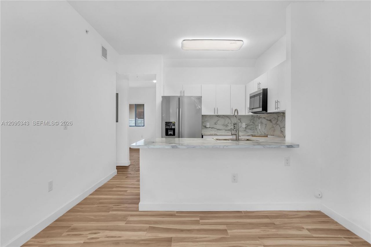 170 E 34th St , Unit 101, Hialeah, FL 33013 Photo