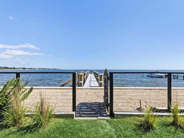 12 Seaview Lane , Center Moriches, NY 11934