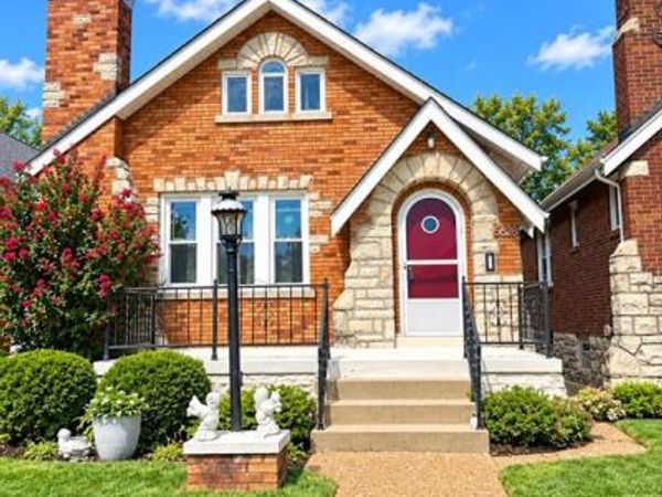 5623 Walsh Street, St Louis, MO 63109