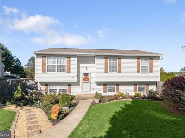3324 SUTTON COURT, MANCHESTER, MD 21102