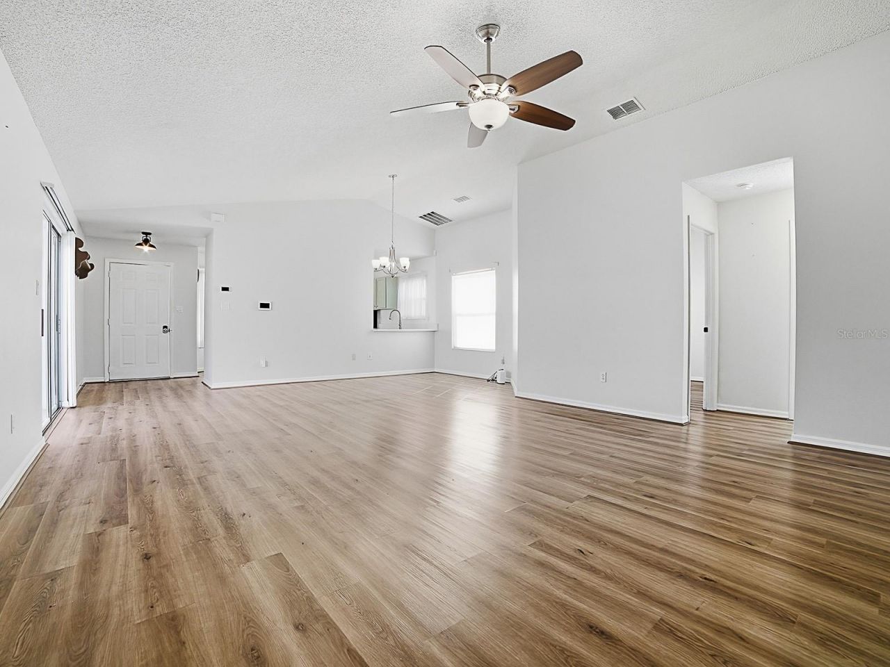 4952 Heron Run Circle , Leesburg, FL 34748 Photo