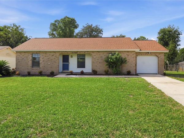 943 MARQUETTE COURT , DELTONA, FL 32725