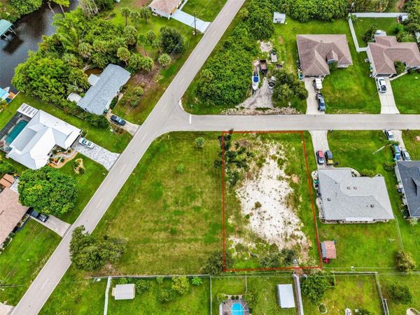 2425 WOODYGLEN STREET , PORT CHARLOTTE, FL 33948