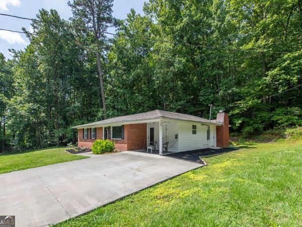 42 Carpenter Lane, Dahlonega, GA 30533