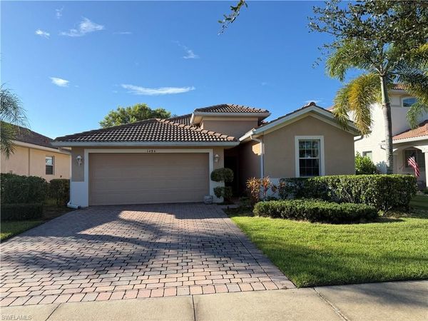1484 Birdie DR, NAPLES, FL 34120