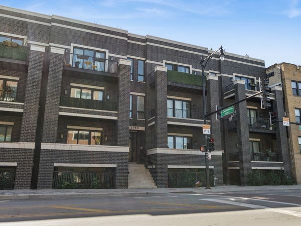 2759 W Lawrence Avenue, Unit 2W, Chicago, IL 60625