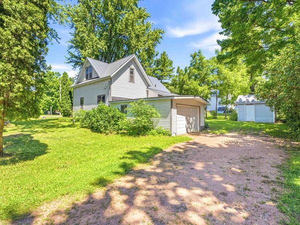 N4404 STATE ROAD 49, Poy Sippi, WI 54967
